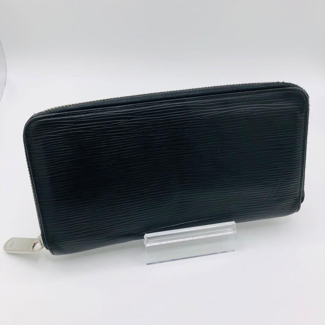 ルイヴィトン ジッピーウォレット エピ ブラック ラウンドファスナー 長財布