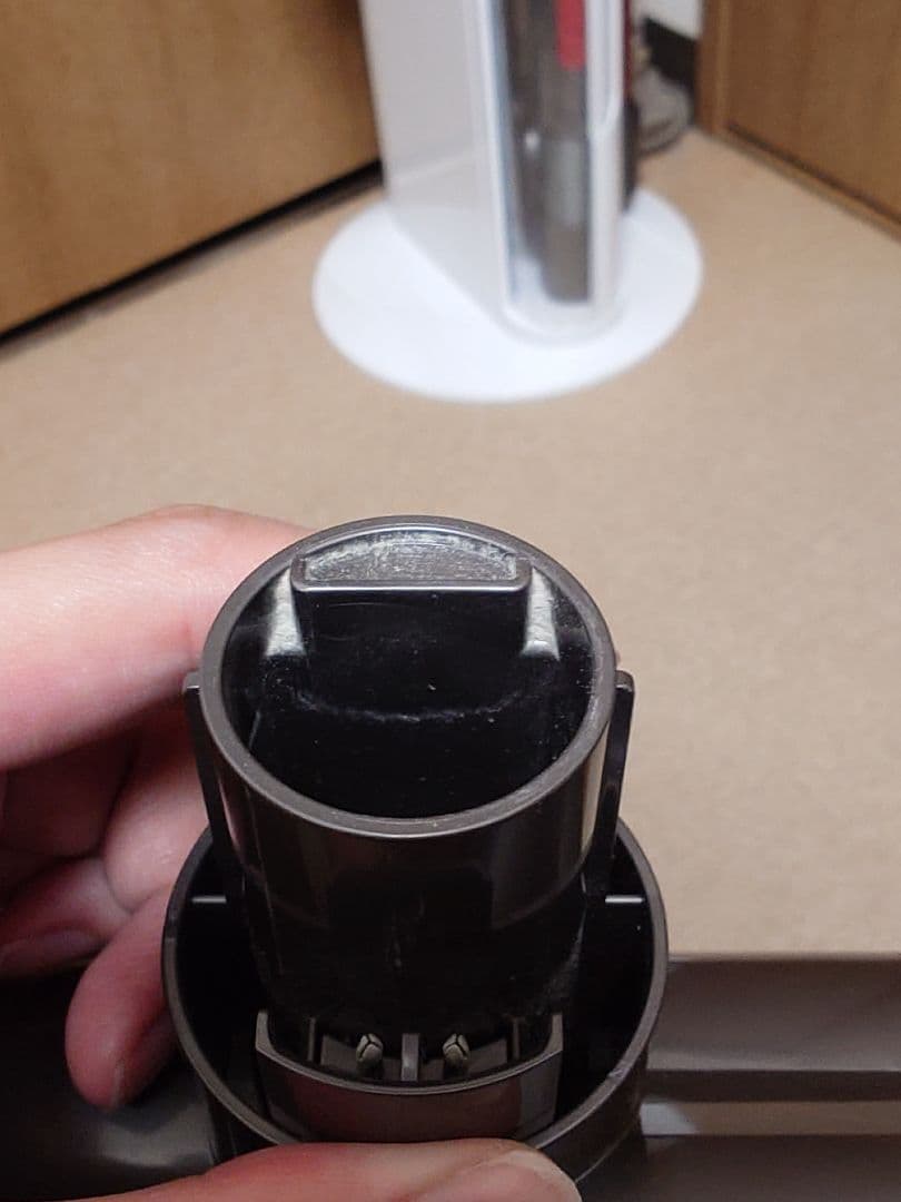 Dyson V10 Fluffy 収納ブラケットセット