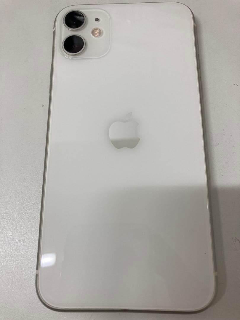iPhone 11 128GB ホワイト　ジャンク　FaceID不可　K1900