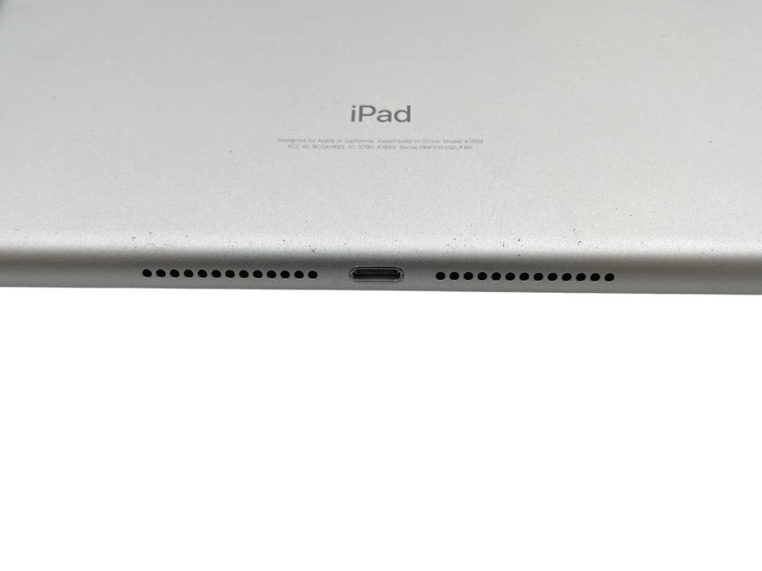初期化済み iPad 第3世代 A1893 128GB ケース、タッチペン付き