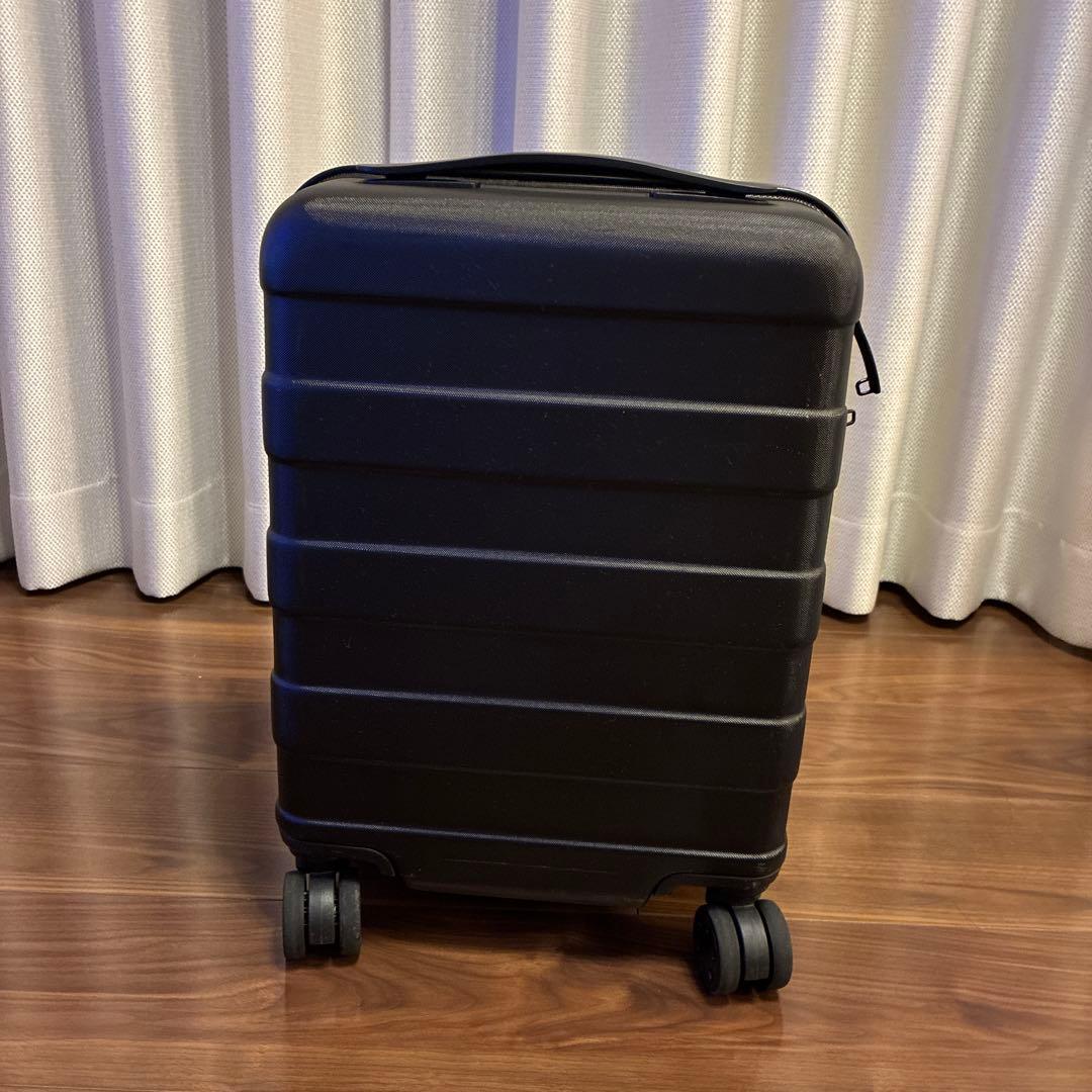 無印良品　キャリーケース 4輪キャスター付き