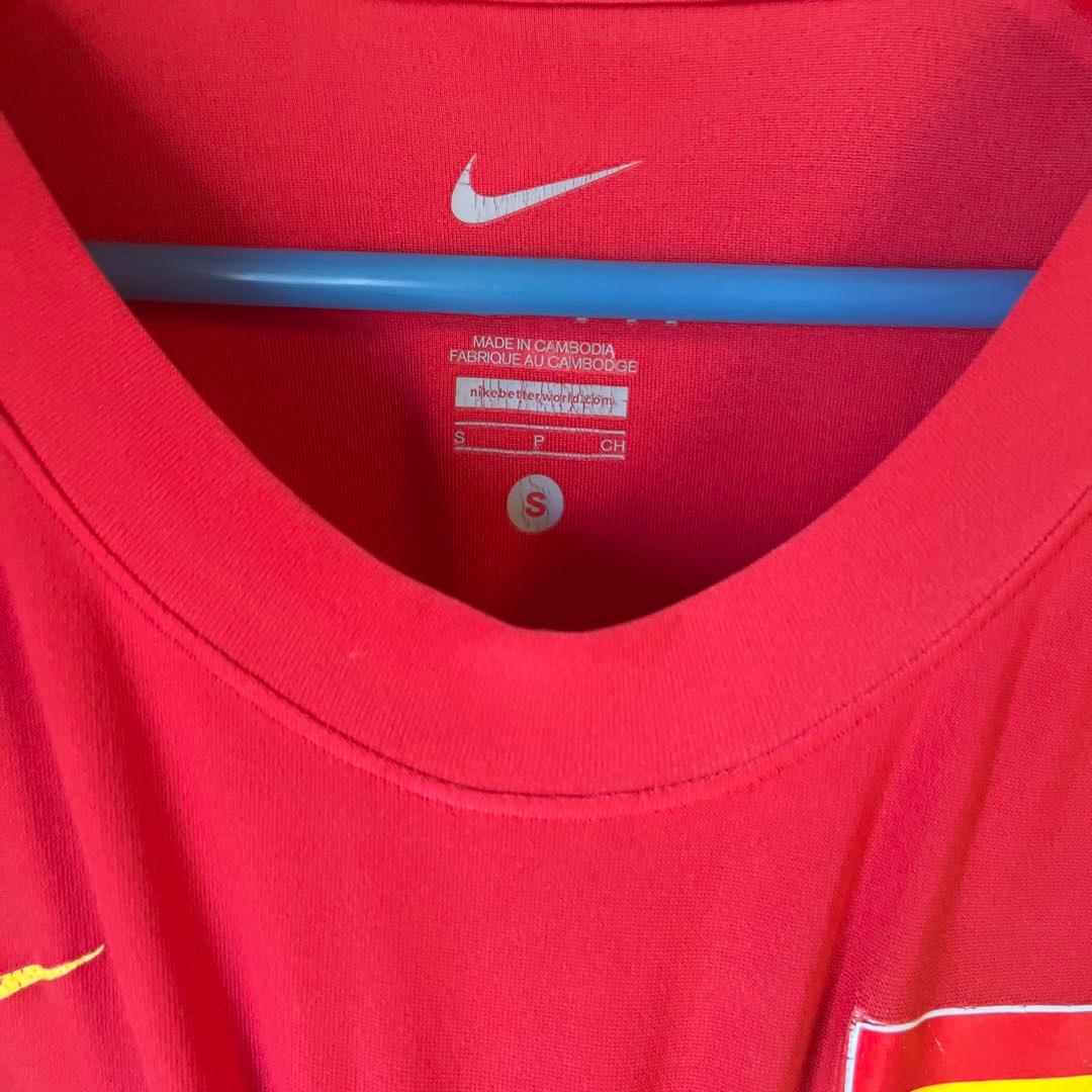 Nike スペイン国旗付き Tシャツ Sサイズ　ナダル 着用モデル