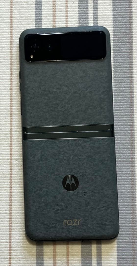 訳品 motorola razr 40 セージグリーン 8GB 256GB