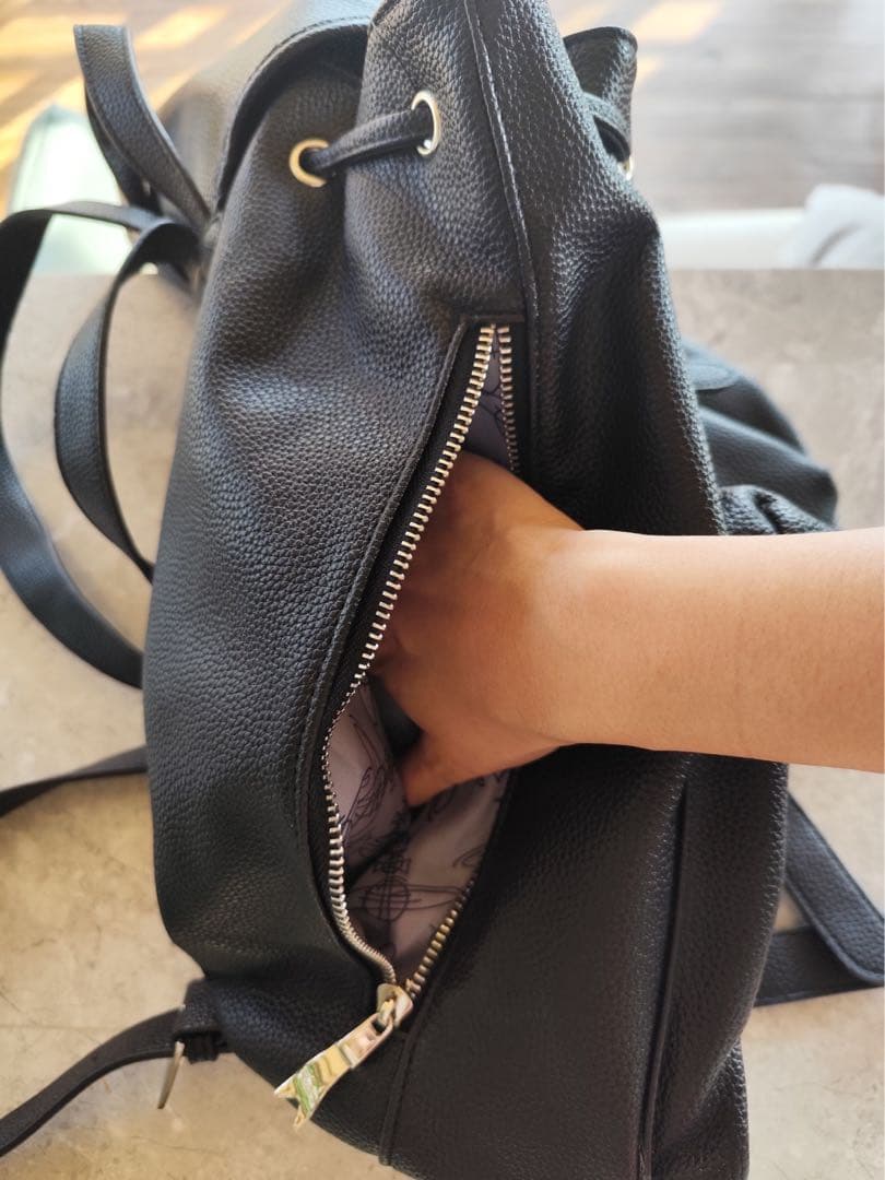 VivienneWestwoodブラックリュックサックイタリア製バックパック美品