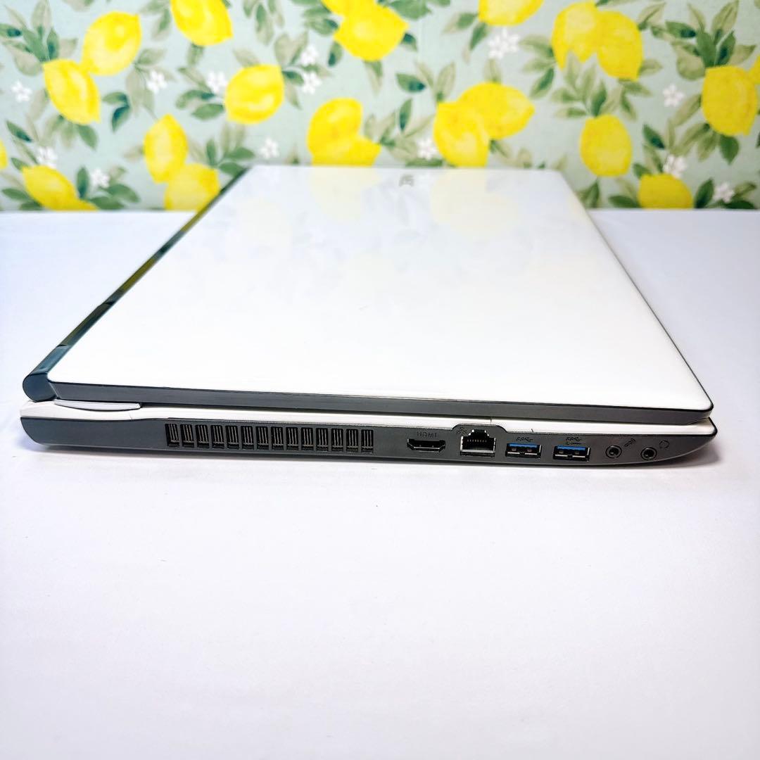 タッチパネル❤️ホワイトが可愛い❤️お部屋のインテリアにも馴染む❤️Windows11