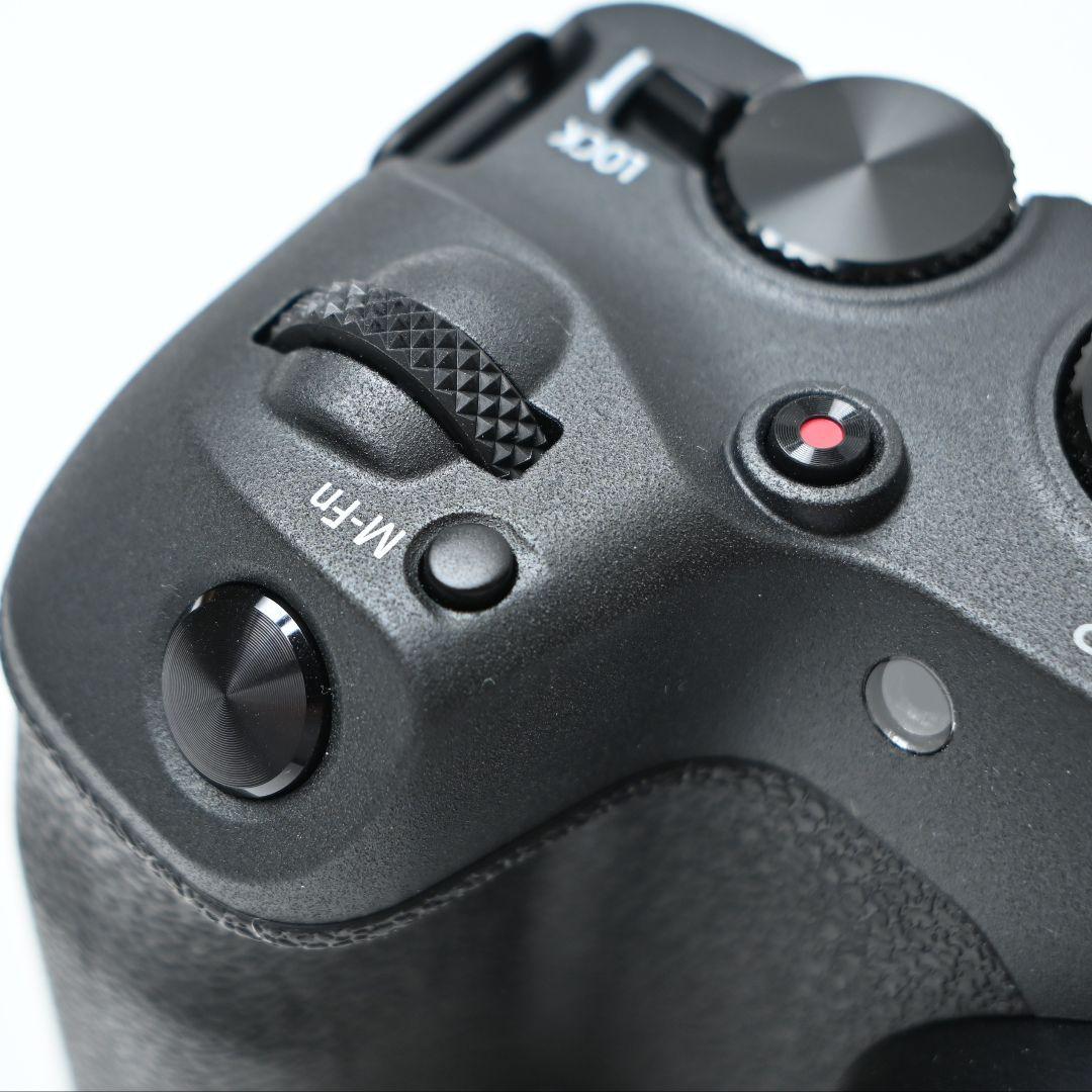 【残保証あり】Canon EOS RP