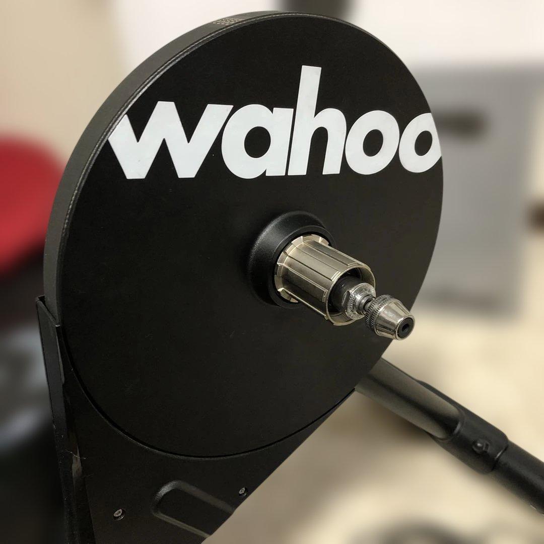 Wahoo KICKR CORE スマートトレーナー　ズイフト