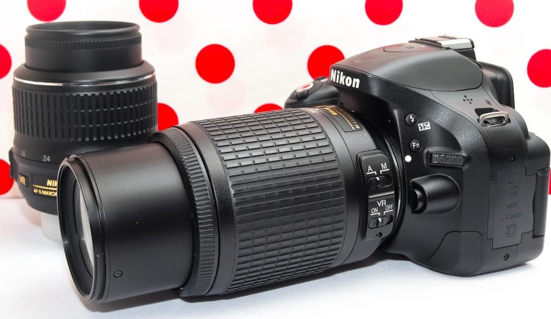 Nikon D5200❤ダブルレンズ❤スマホ転送OK❤高画質・高性能❤一眼レフ