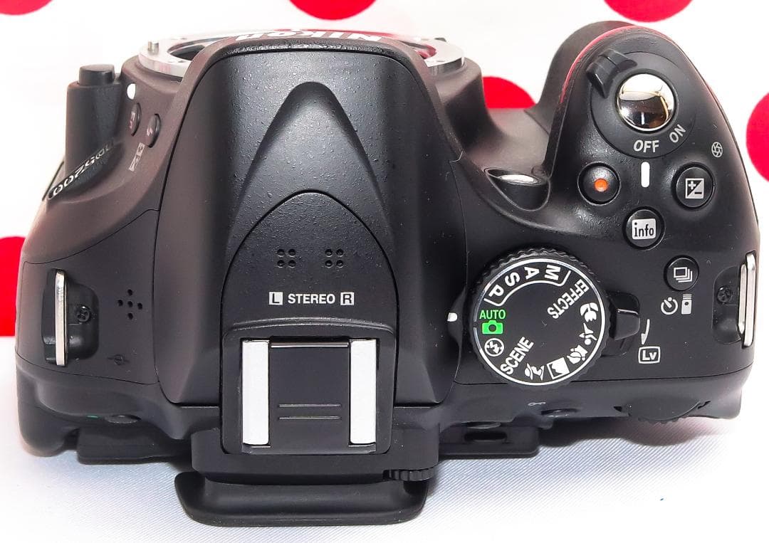 Nikon D5200❤ダブルレンズ❤スマホ転送OK❤高画質・高性能❤一眼レフ