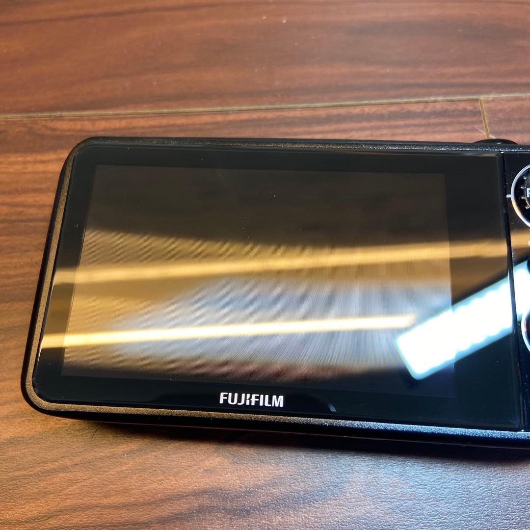 Fujifilm FinePix Real 3D W3 デジカメ 3364