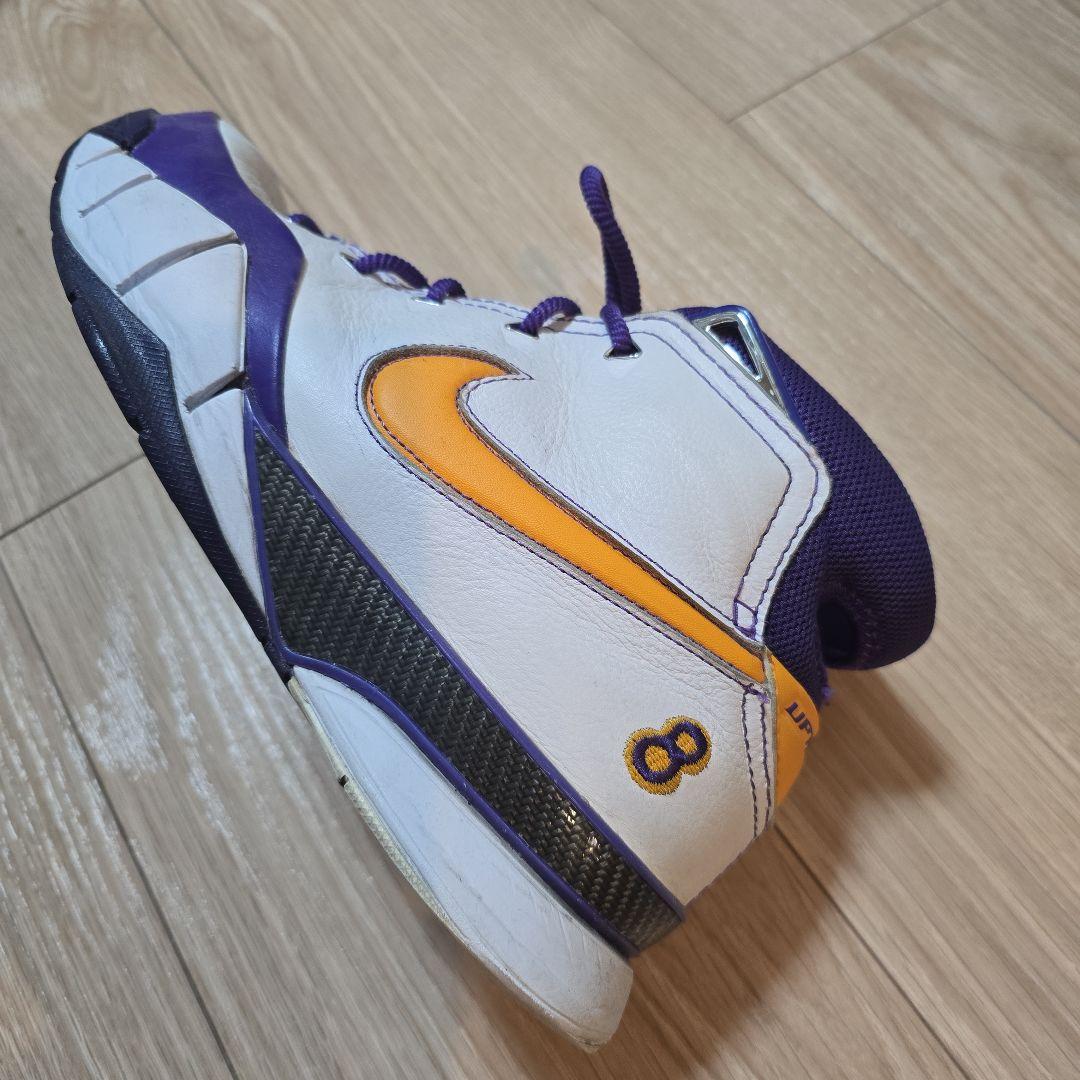 ZOOM KOBE 1 PROTRO “FINAL SECONDS”