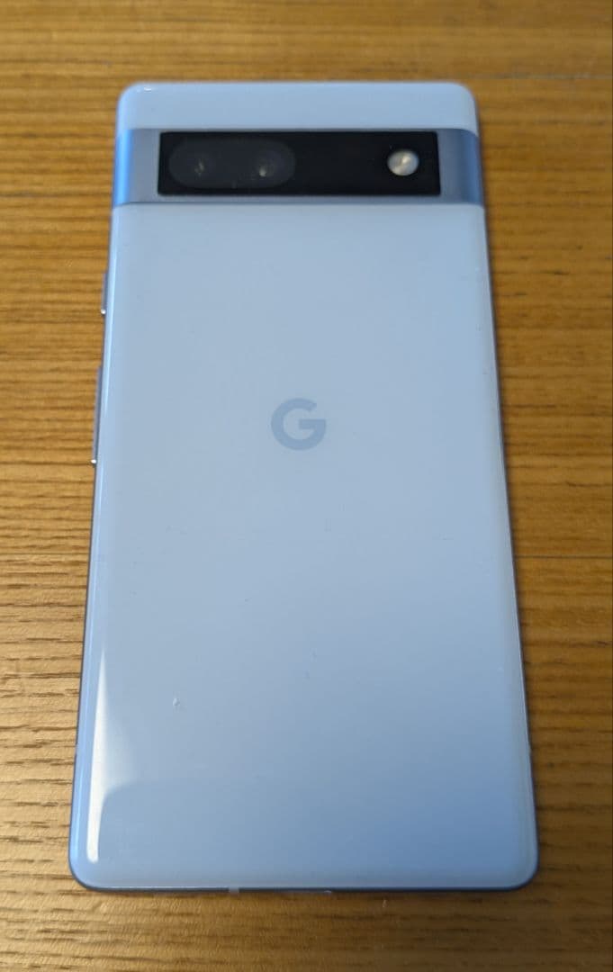 Google Pixel 7a 面割れ　ジャンク品（画面不動・通電確認済）