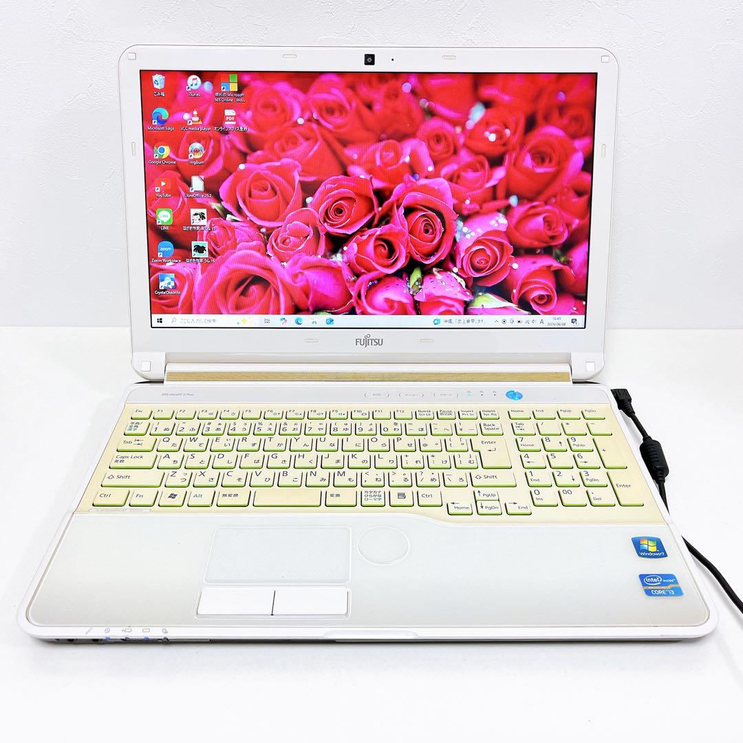 【設定済】新品SSDで爆速　大画面 すぐに使えるノートパソコン