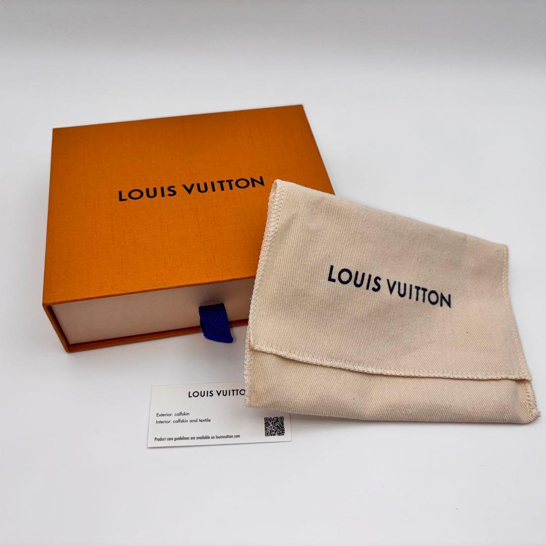 【美品】ルイヴィトン 財布 ポルトフォイユ リサ ノワール ブラック