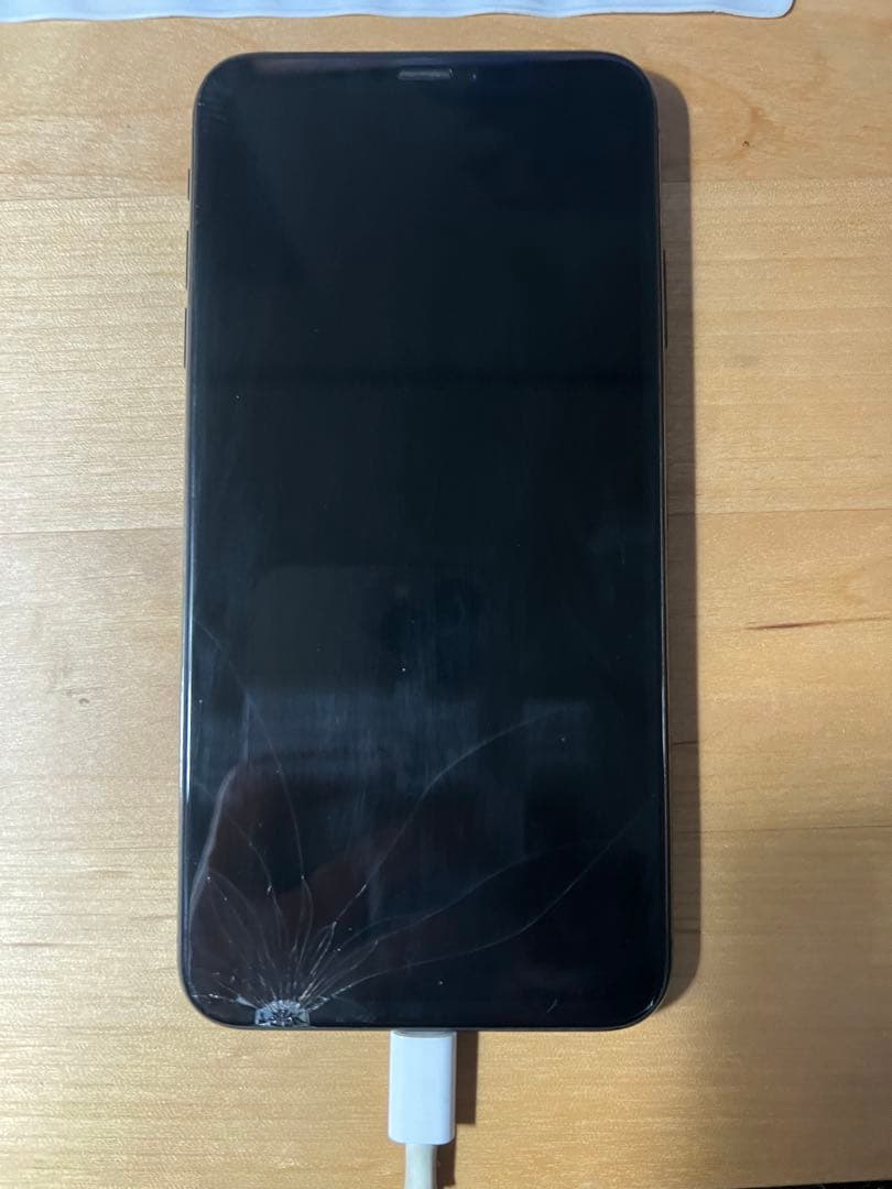 iPhone XSmax ブラック 258gb 訳あり