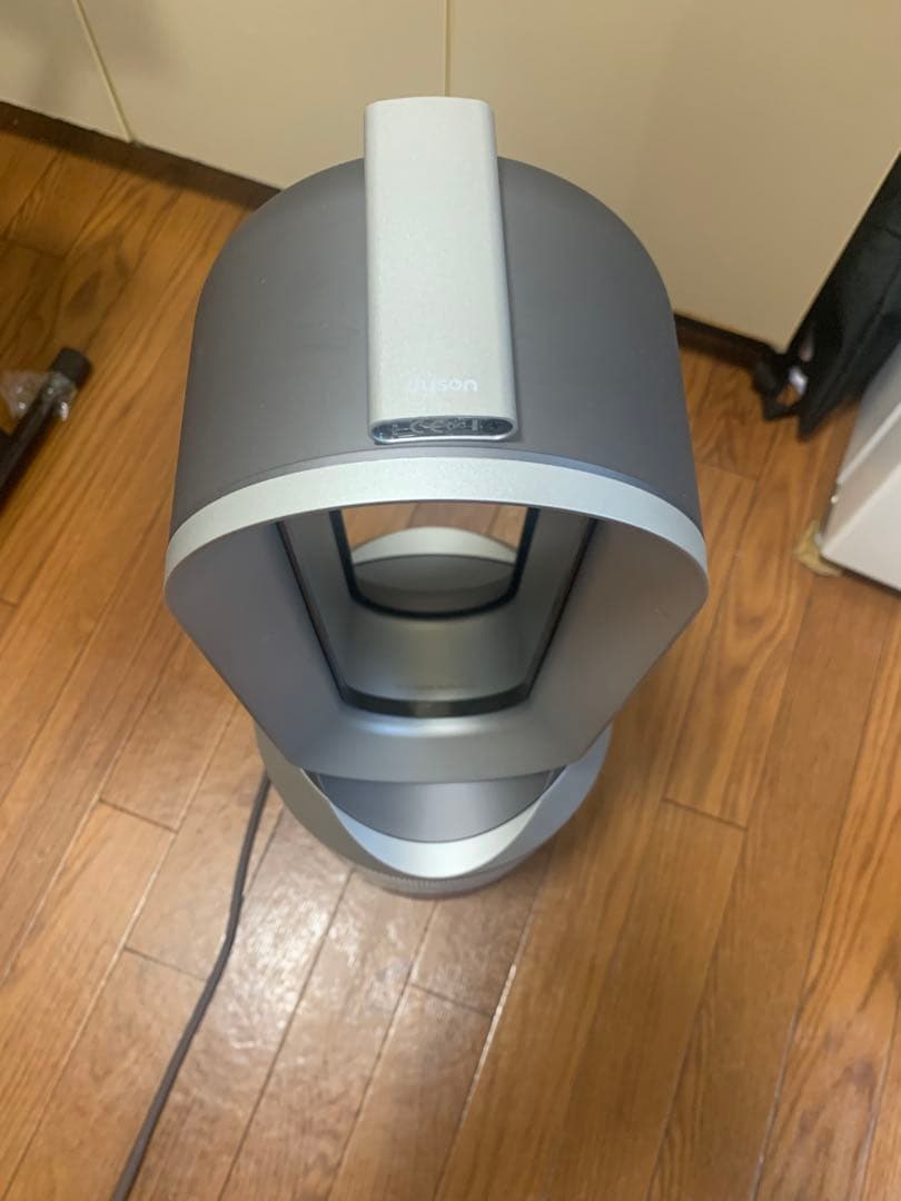 dyson 空気清浄機　製造年2024