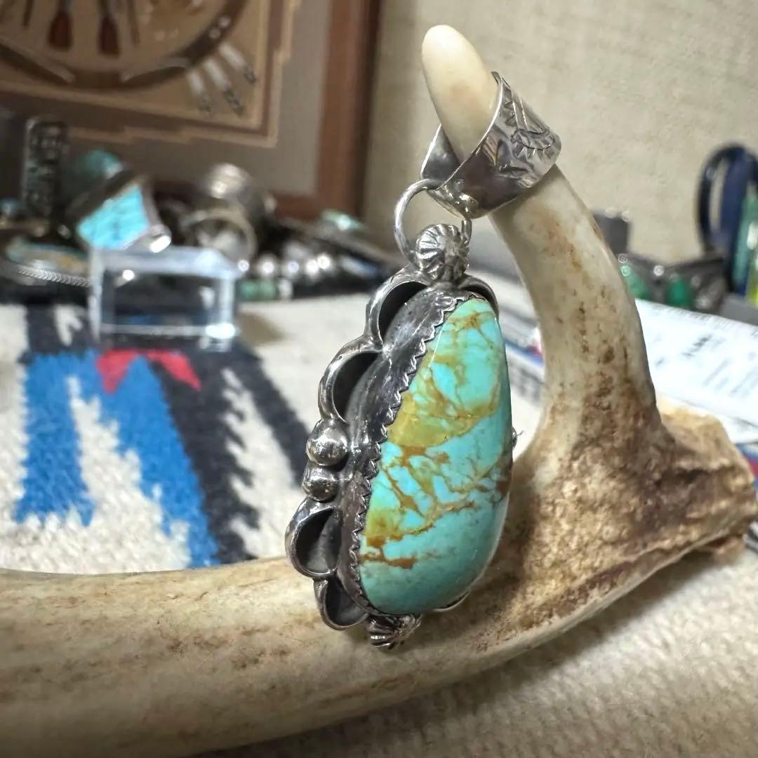 新品 ナバホPP作 ナチュラルロイストンターコイズペンダント