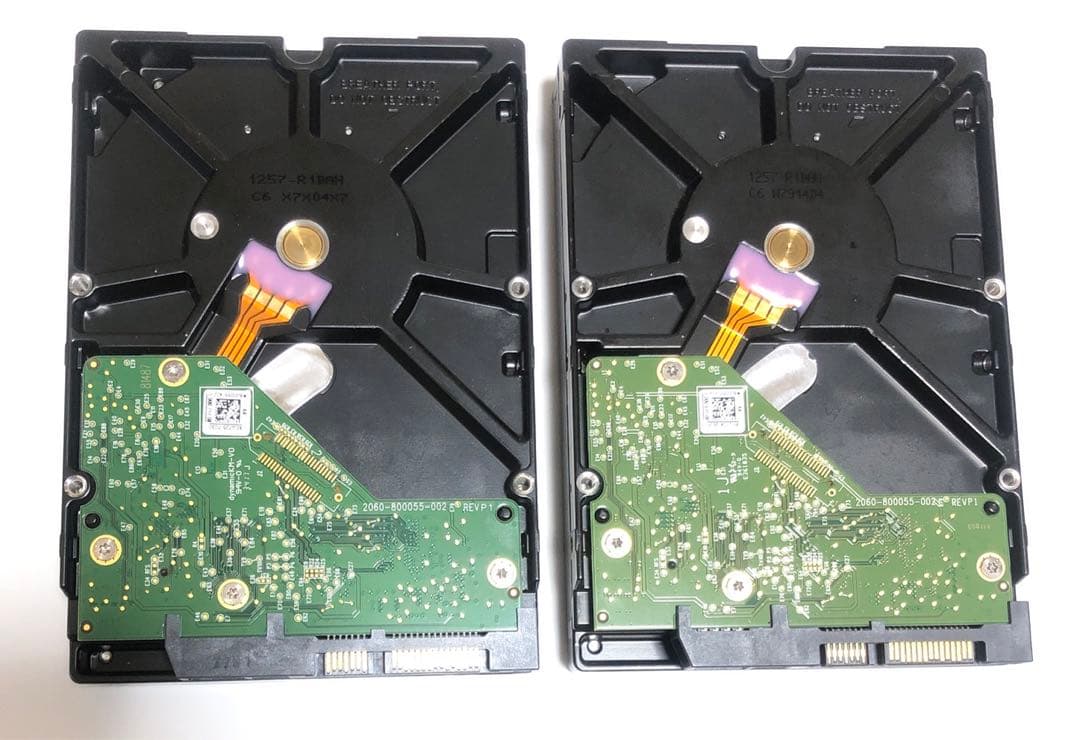 WD Blue ハードディスクドライブ　４＋３TB