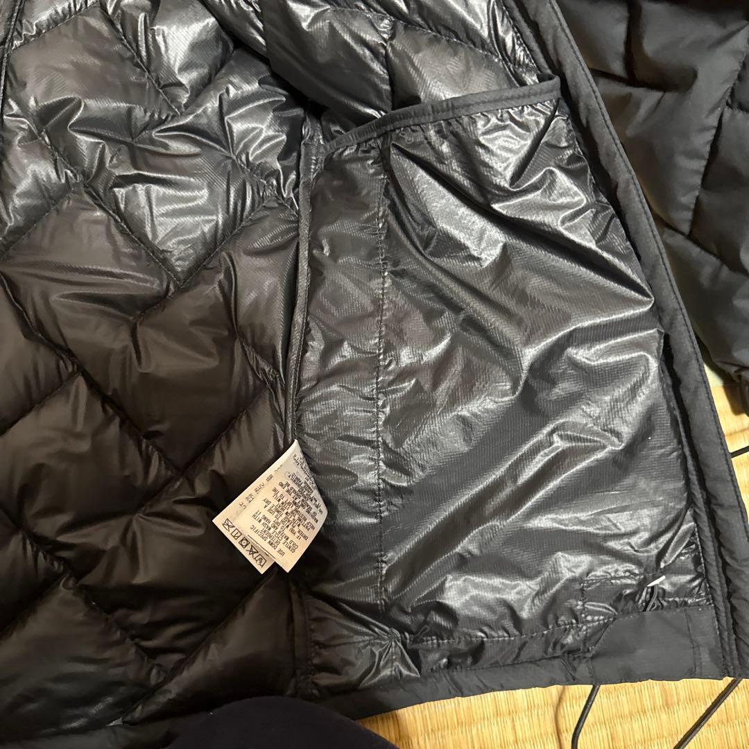 モンベルブラック イグニスダウンパーカー　レディースLサイズ