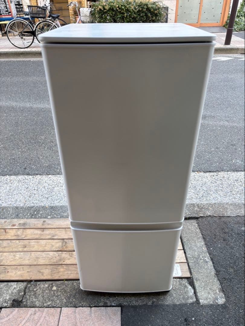 三菱 ノンフロン冷凍冷蔵庫 MR-P15J-W 24年製　一人暮らし冷蔵庫