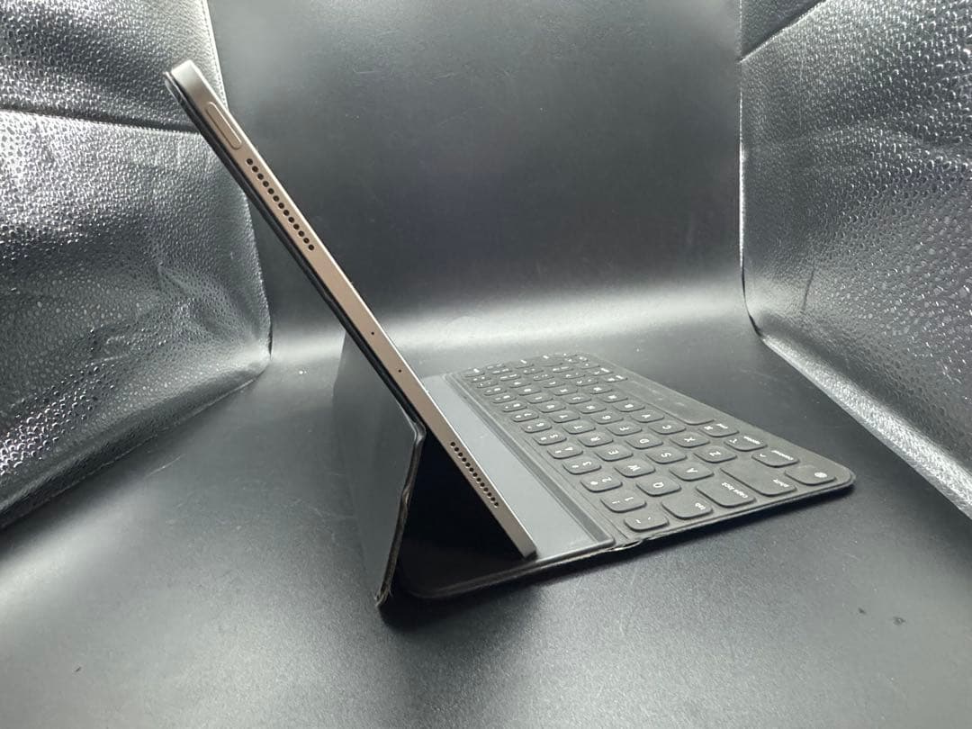 256GBipadpro11第2世代お絵かき純正キーボードペンケーブル箱ペーパー