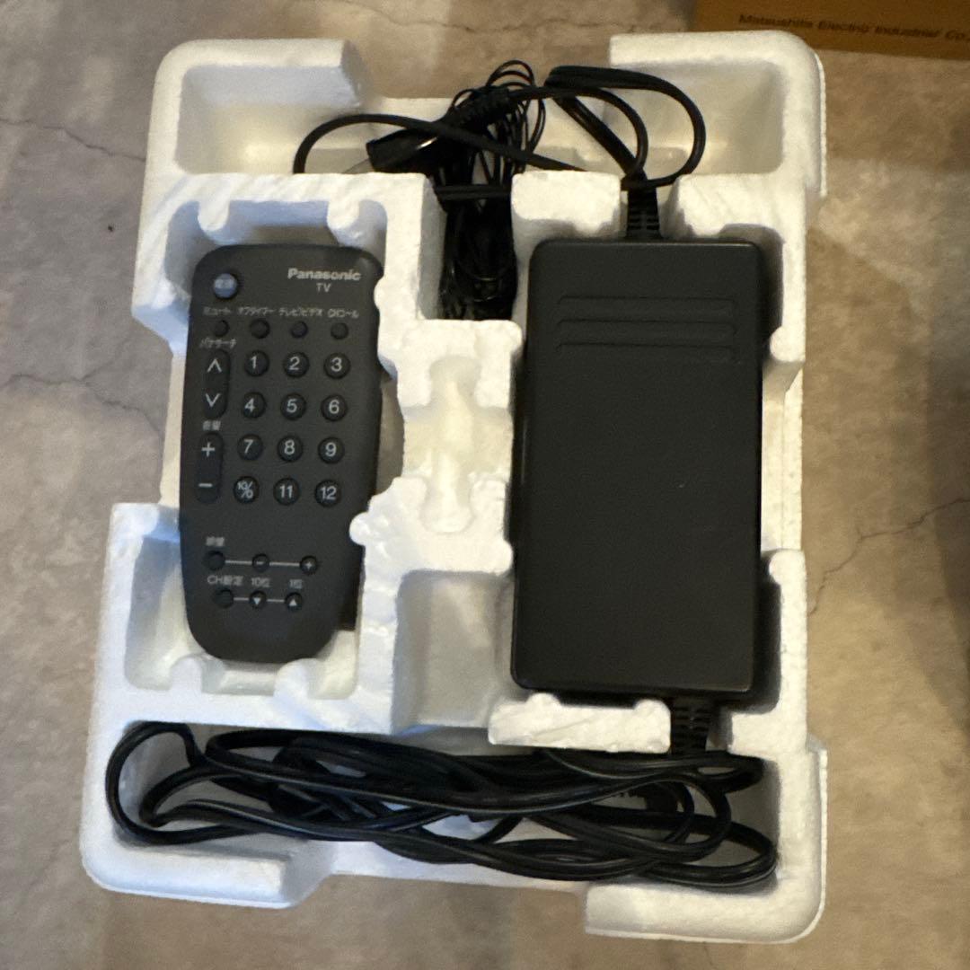 パナソニック　カラーテレビ　TH-6U4