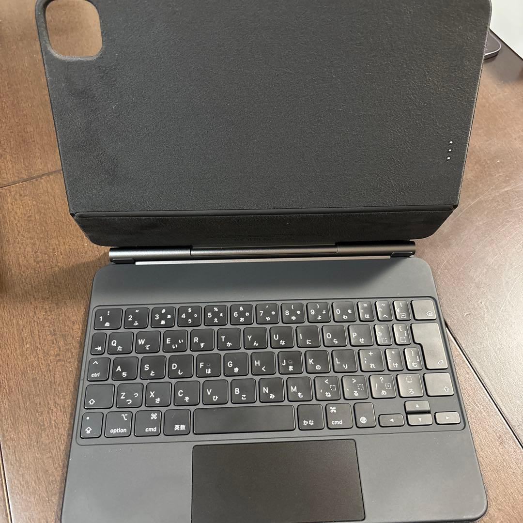 iPadAir （第5世代）MagicKeyboard＋Magic Mouse2