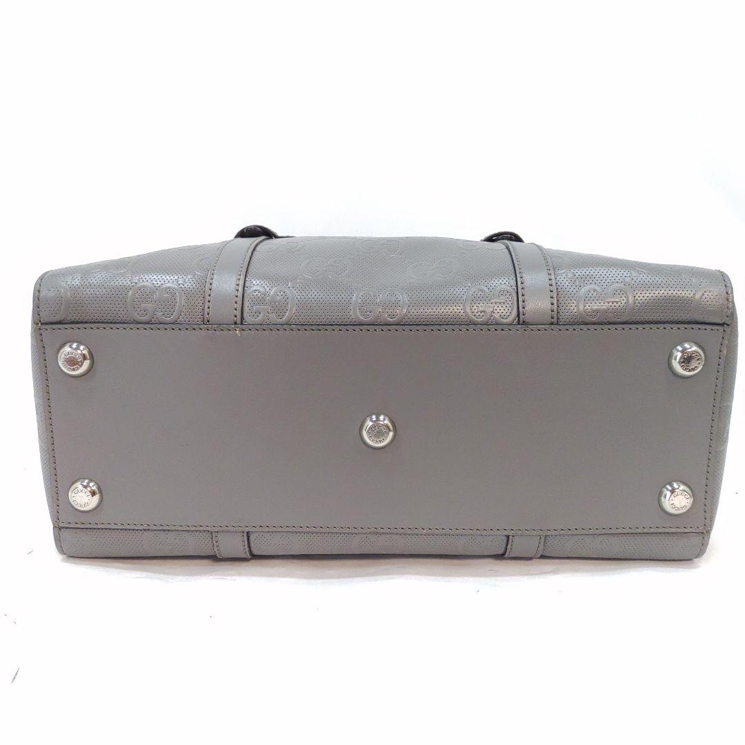 【極美品】グッチ GGエンボス トートバッグ レザー A4可 肩掛 グレー
