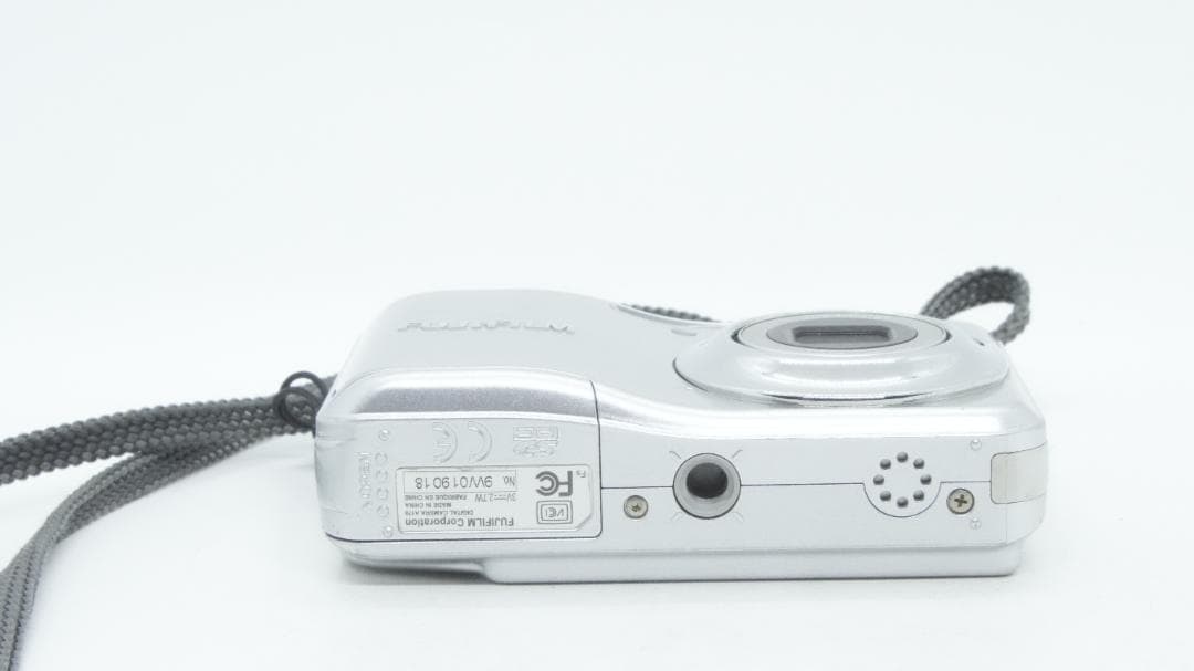 【Y2351】 FUJIFILM Finepix A170 フジフィルム