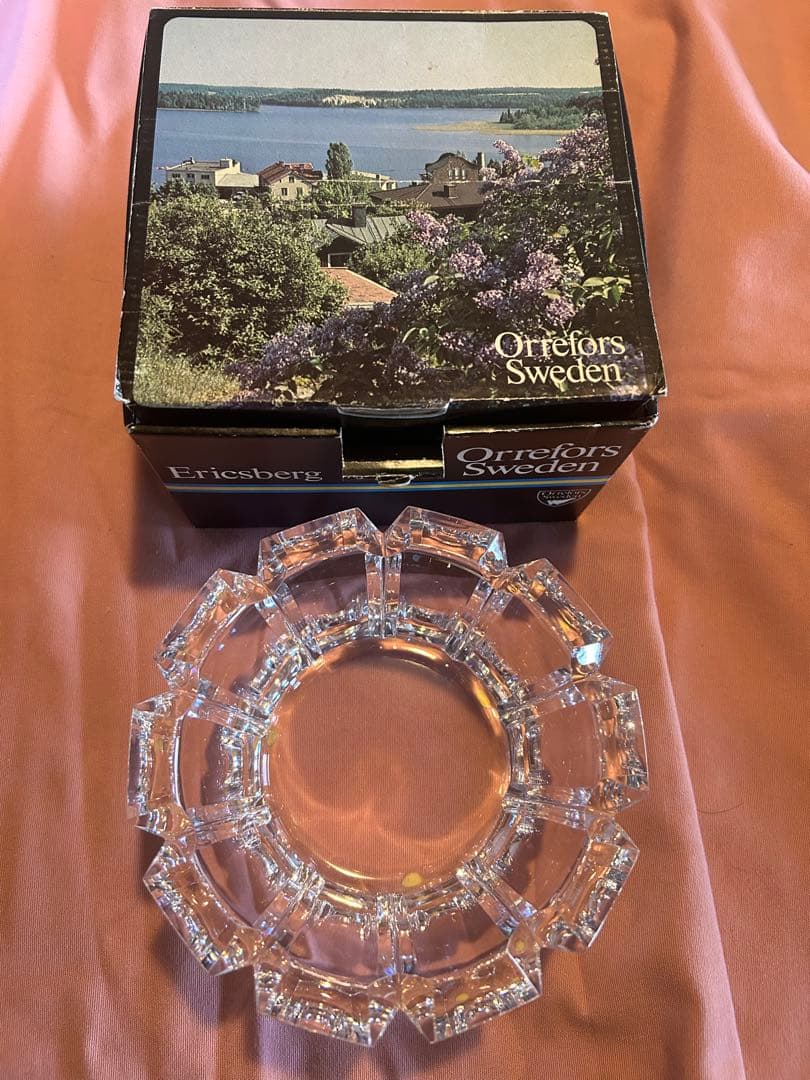 Sweden Orrefosのクリスタルガラスの置き物