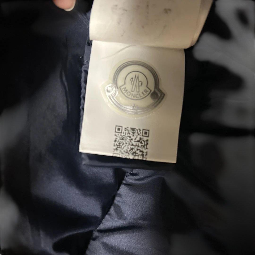 モンクレールダウン　ネイビー