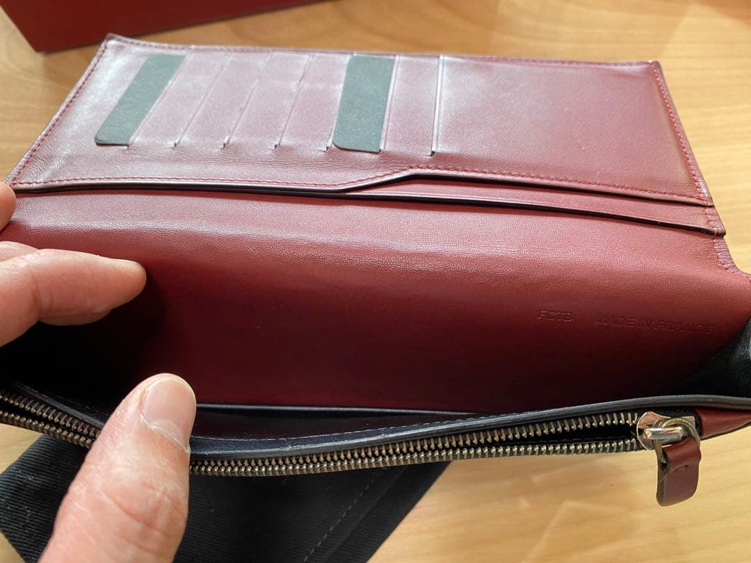 Cartier カルティエ　希少 二つ折り 長財布 ブラック 黒