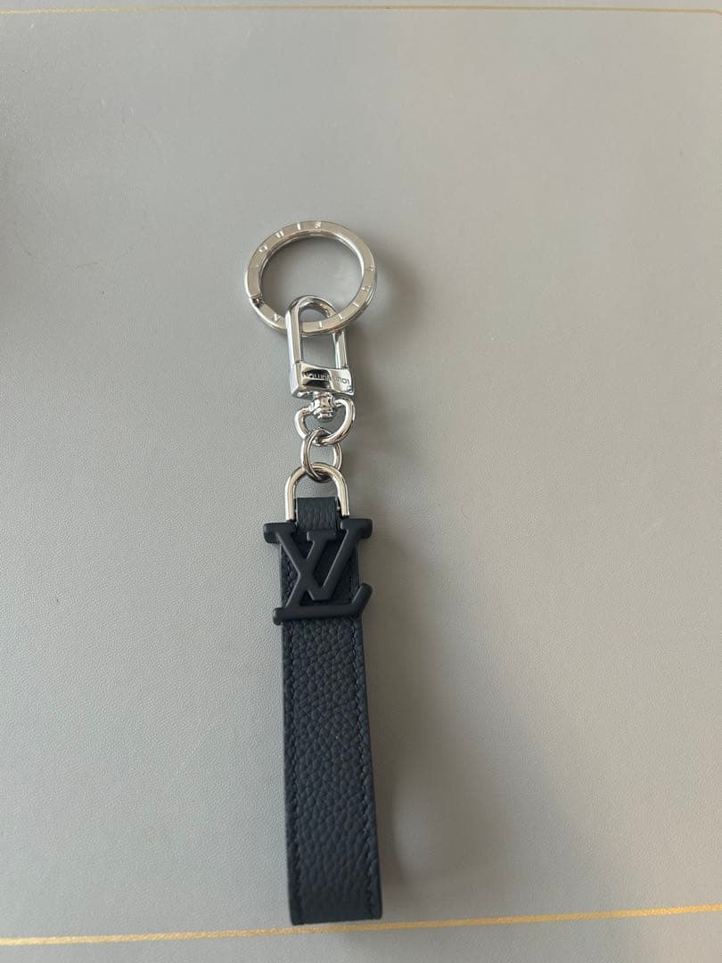 LOUIS VUITTON ルイ・ヴィトン　キーリング　ドラゴンヌ アエログラム