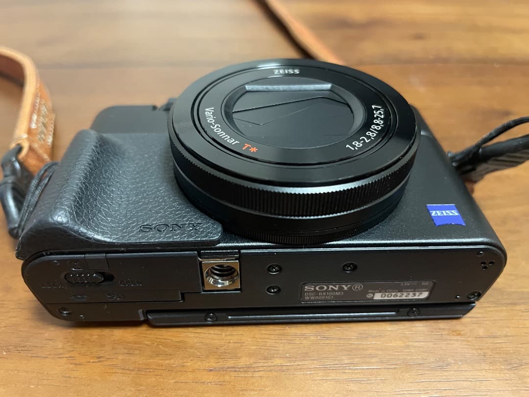 SONY Cyber-shot DSC-RX100M3 中古美品 おまけ付き