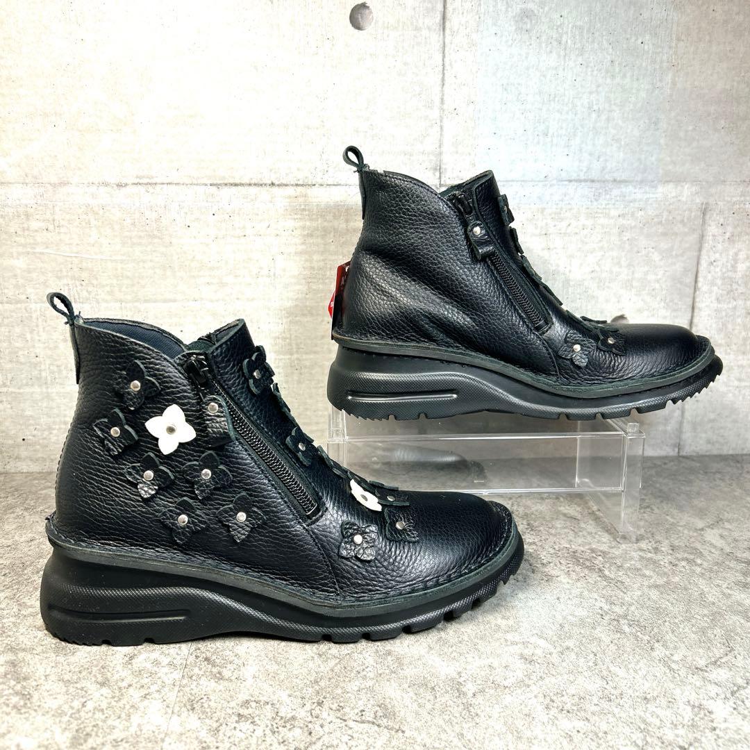 新品【JSハートレーベル 】レザーショートブーツ/花/ジップ/厚底/コンフォート