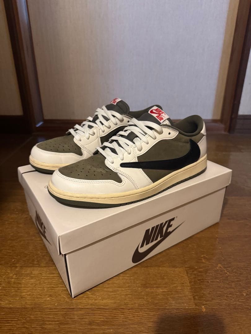 AirJordan1low✖︎TravisScott ReverseOlive