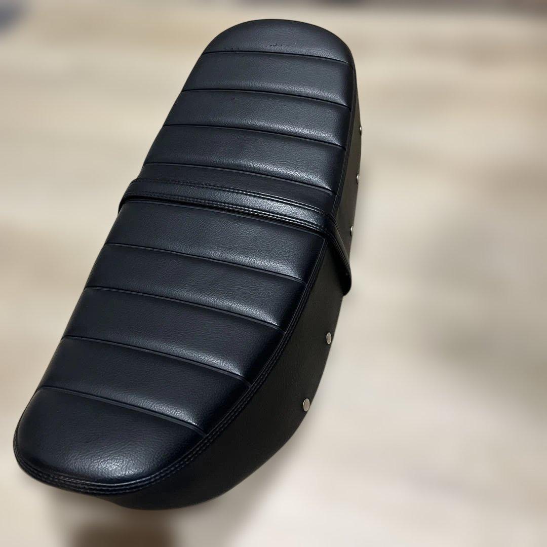 今週末だけ値下げします。ダックス125 TWR バイクシート 黒