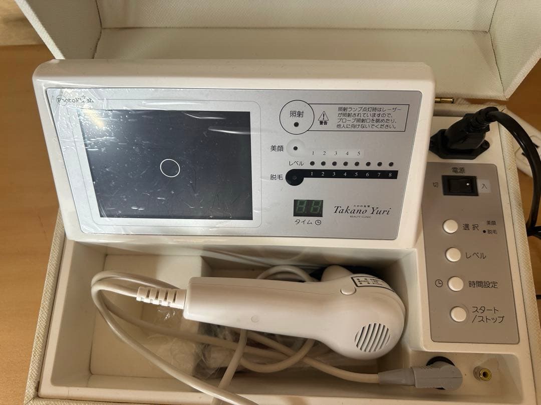 たかの友梨 60倍CCDカメラ搭載レーザー脱毛・美顔器/PhotoFlash