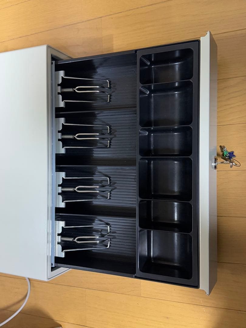 スマレジ　ホワイト　キャッシュドロワー