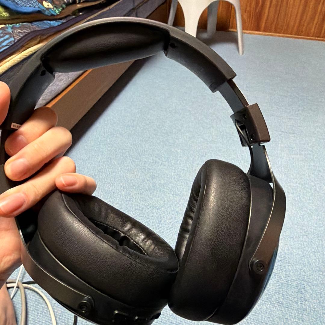 AOCゲーミングヘッドセット　Bluetooth