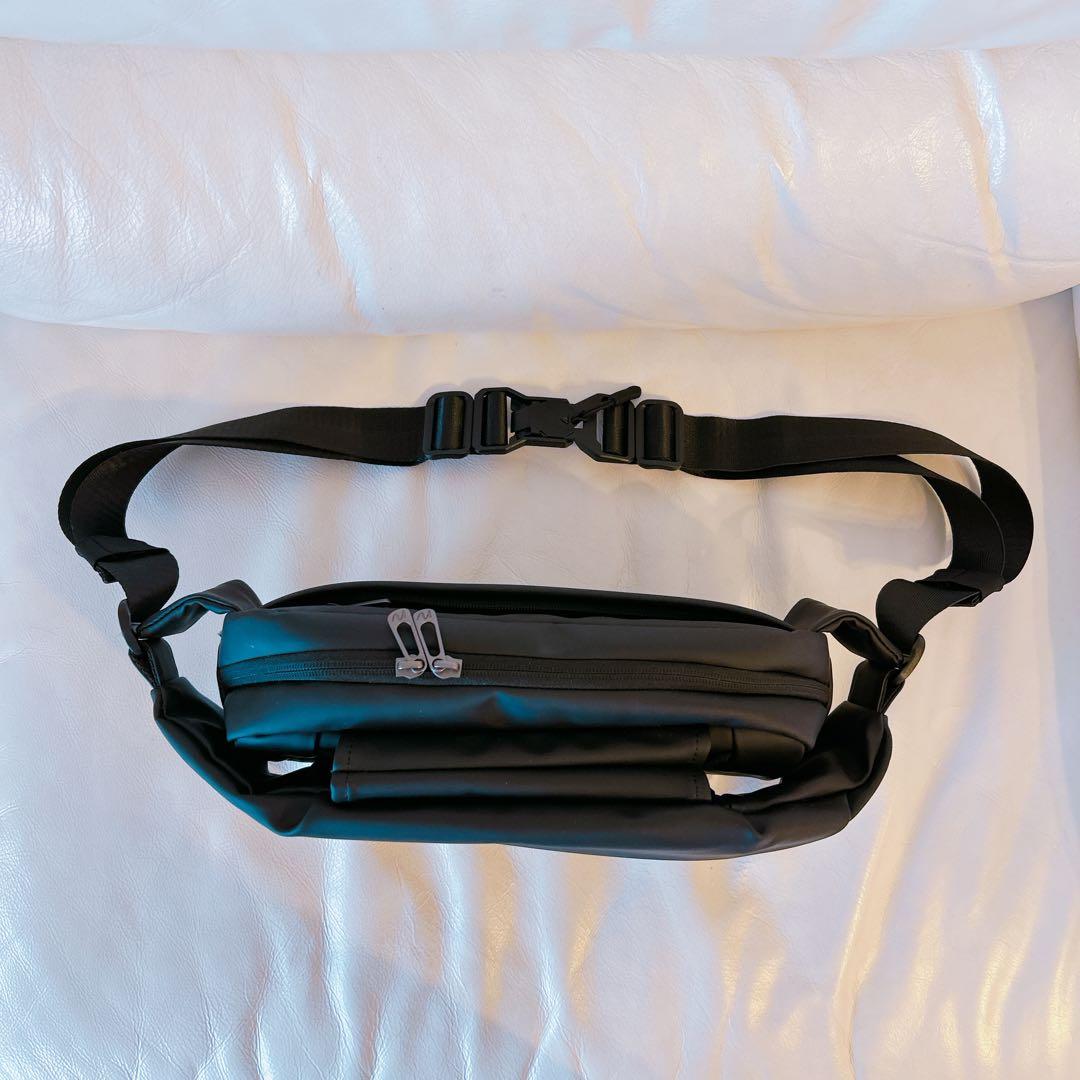 QUICKPACK クイックパック　ボディバッグ