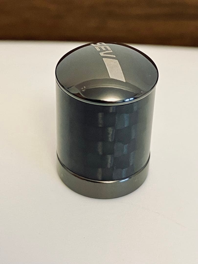 SEVエアバルブキャップ1個のみ