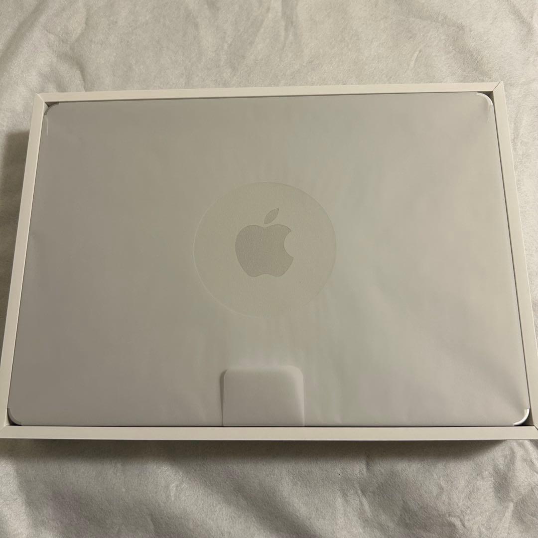 【付属品未使用・箱有】MacBook Air M2モデル 13インチ シルバー