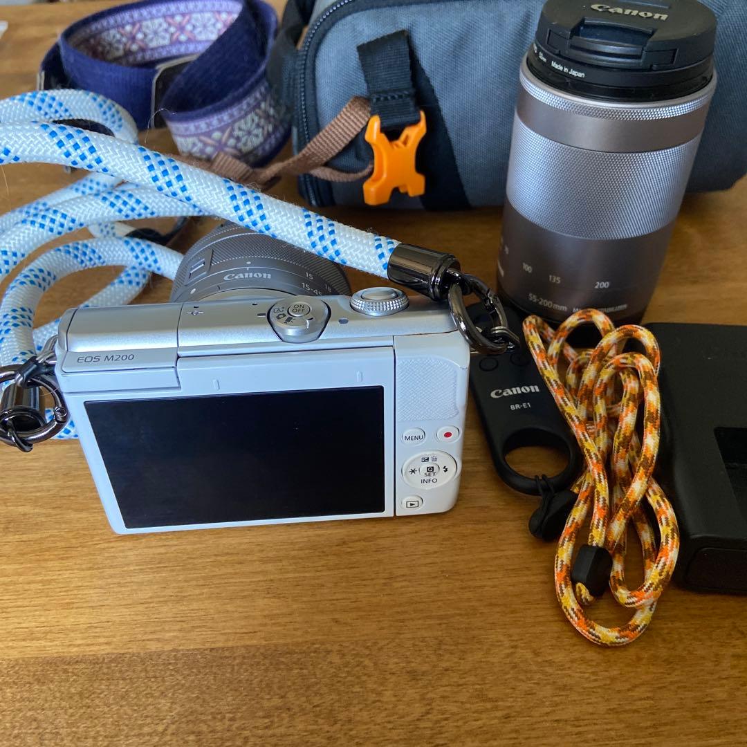 売約済み　山田　Wレンズ セット　Canon EOS M200