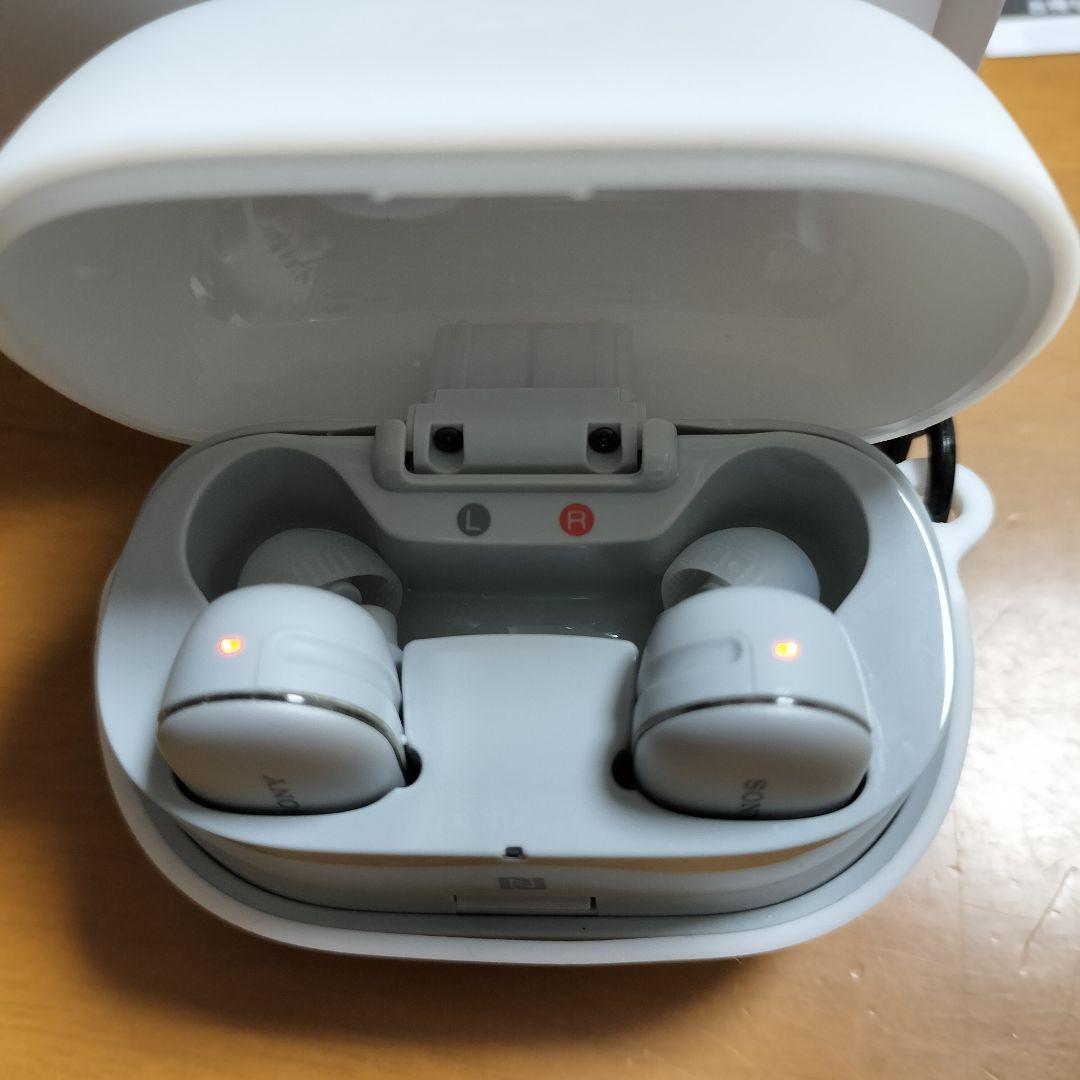 SONY WF-SP900 ワイヤレスヘッドセット　ホワイト　ケース付き