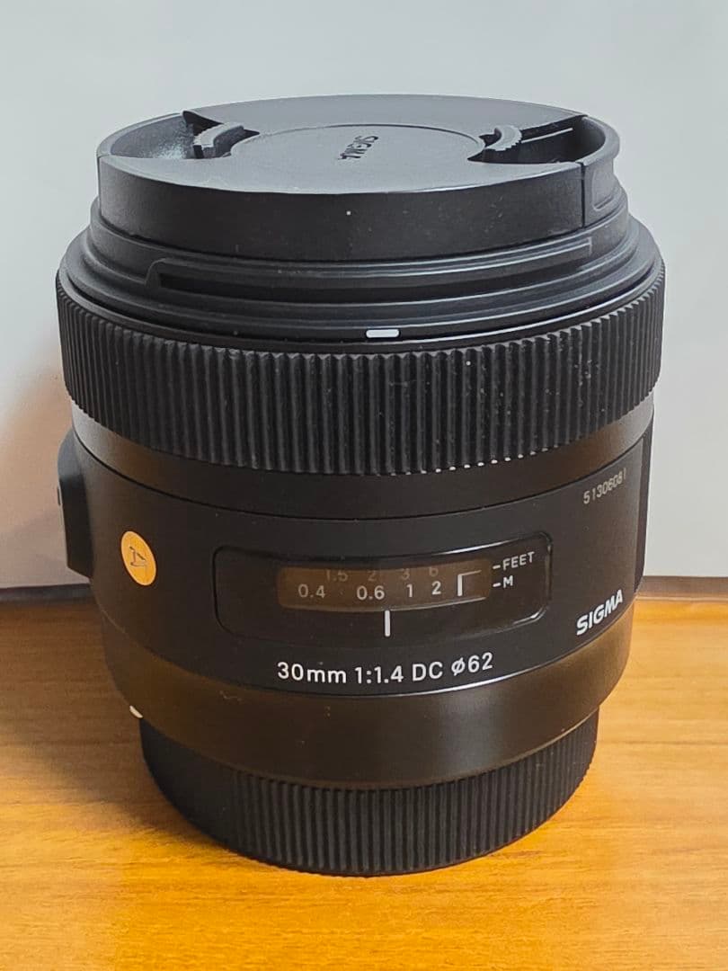 SIGMA 30mm F1.4 DC HSM | Art キャノン用レンズ