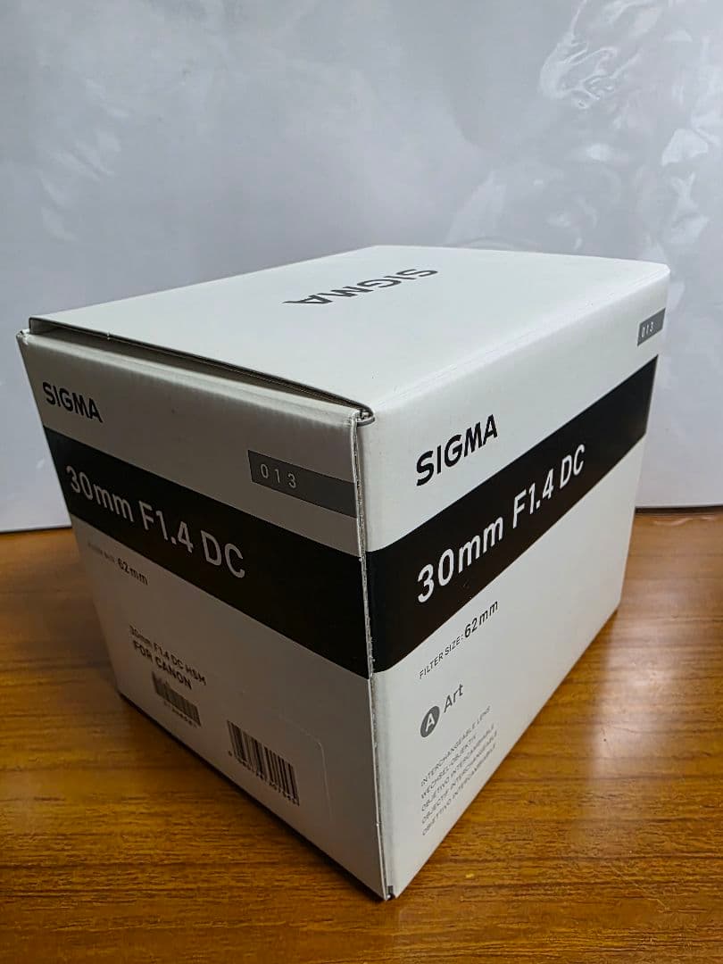 SIGMA 30mm F1.4 DC HSM | Art キャノン用レンズ