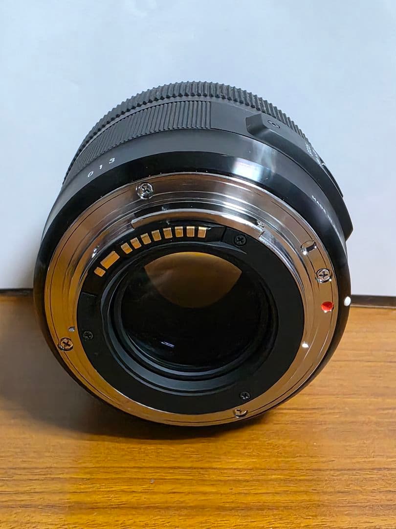 SIGMA 30mm F1.4 DC HSM | Art キャノン用レンズ