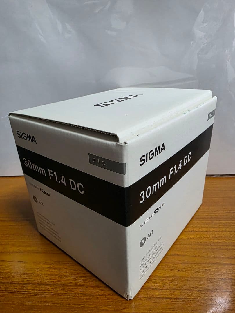 SIGMA 30mm F1.4 DC HSM | Art キャノン用レンズ