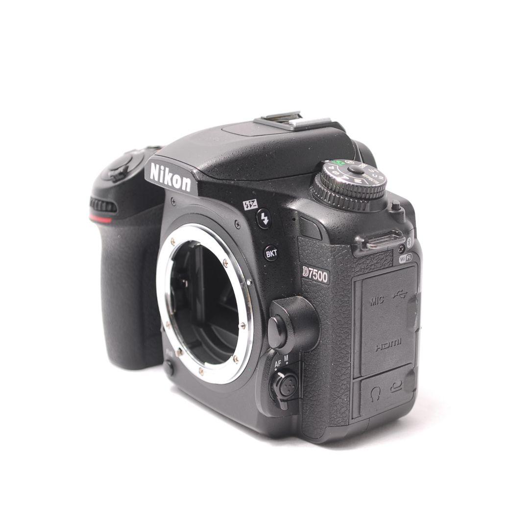 ❤即購入1000円OFF❤ニコン Nikon D7500 妥協しない本気の描写力